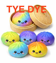 Charger l'image dans la galerie, Qualité Squishy Dumpling mystère Tye Dye (paquet de 2) Nouveautés

