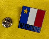 épinglette acadienne carré / souvenir / populaire