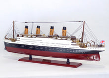 Charger l'image dans la galerie, Bateau Titanic  marin

